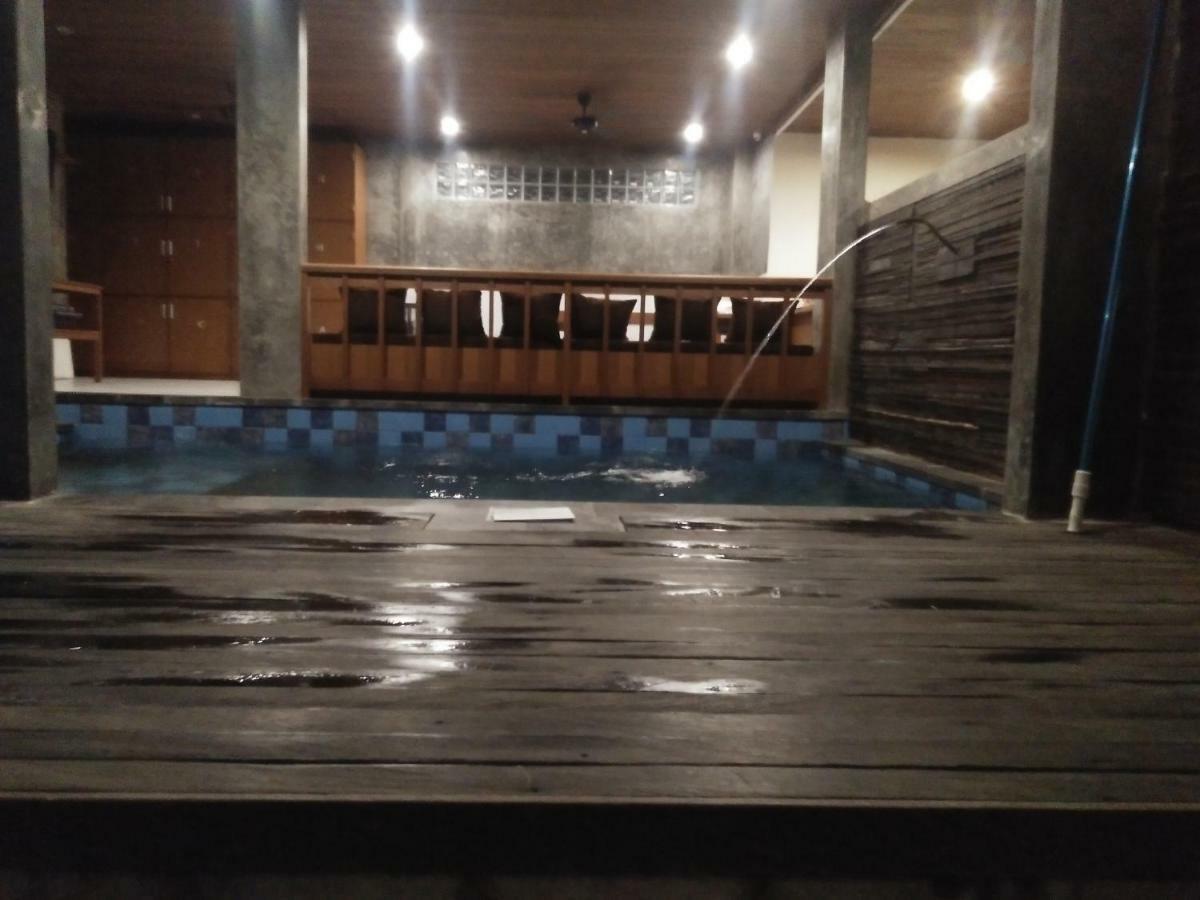 Made House Homestay And Dormitory Sanur  Exterior photo