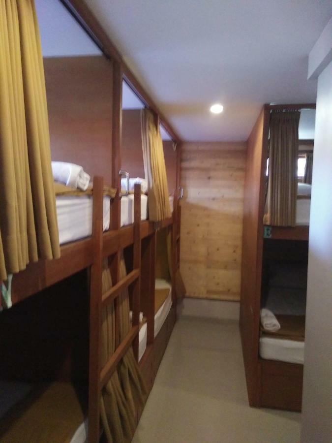 Made House Homestay And Dormitory Sanur  Exterior photo
